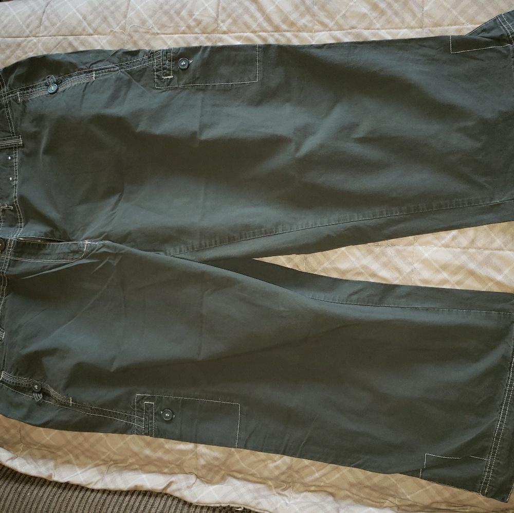 Perfect Poplin Size 22 capris